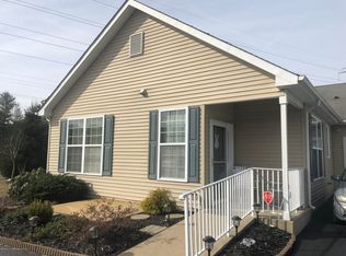 3 Winkle Ct, Whiting, NJ 08759