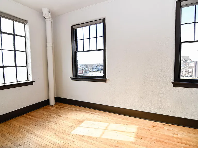 36 W Main St #209 — Photo 6