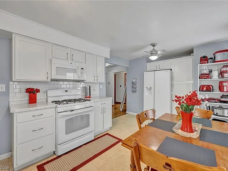 9309 Garfield Blvd #1 — Photo 2
