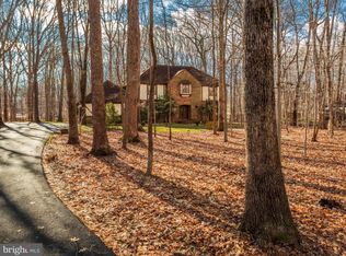 3681 Russell Rd, Woodbridge, VA 22192