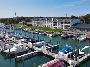 202 Ferry Ave #119, Charlevoix, MI 49720