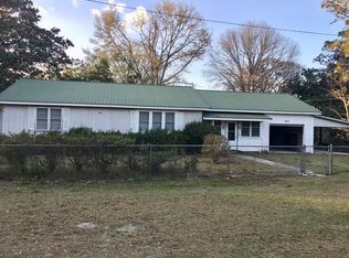 243 Maple St, Homeland, GA 31537