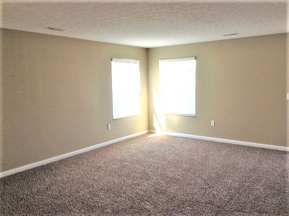 4th image of 231 Hennepin Dr