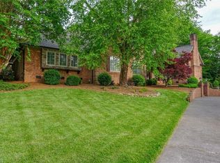 601 Spring Tree Ct, Winston Salem, NC 27104