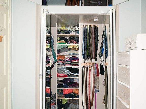 5th image of 27 W 82nd St APT 4A