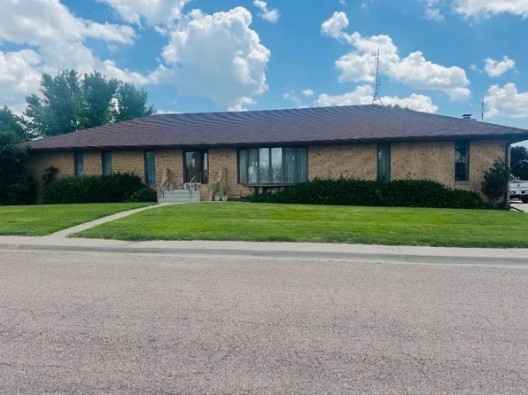 19 Grassland Ridge Ct, Grant, NE 69140