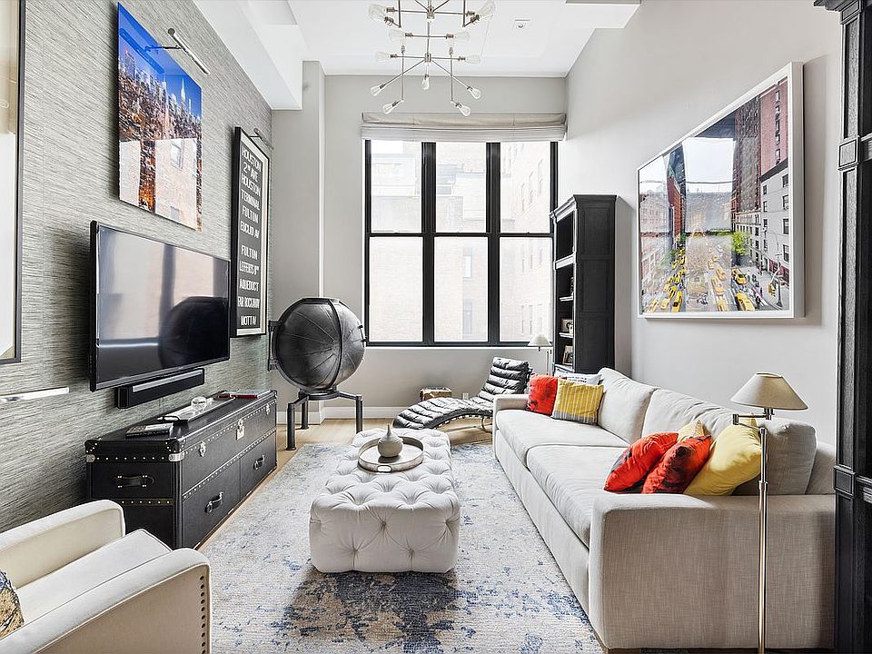 1st image of 421 Hudson St APT 418