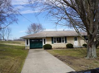 3269 Alexander Rd, Atwater, OH 44201
