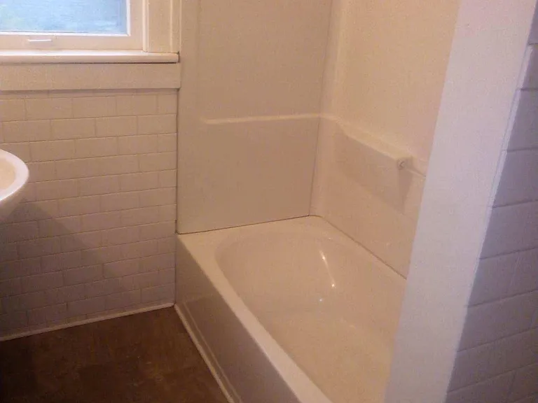 129 W University St #2 — Photo 3