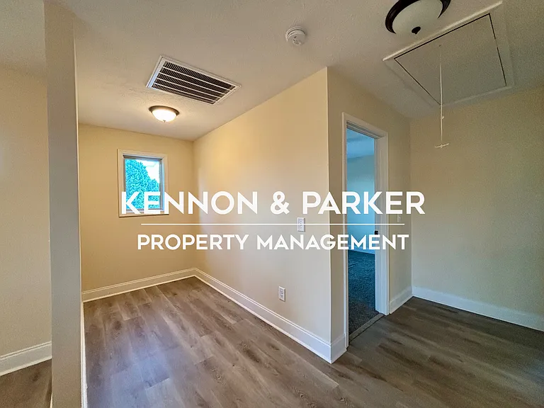4304 Velpoe Dr — Photo 16