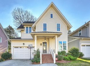 912 Millbrook Rd, Charlotte, NC 28211