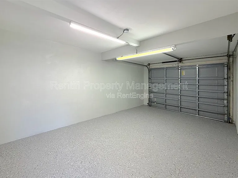 1727 Bent Tree Cir — Photo 44