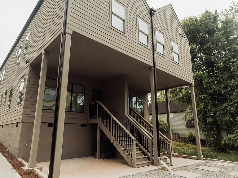 975 Linam St SE #A — Photo 18