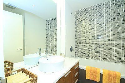 2nd image of 385 Franklin Ave #505