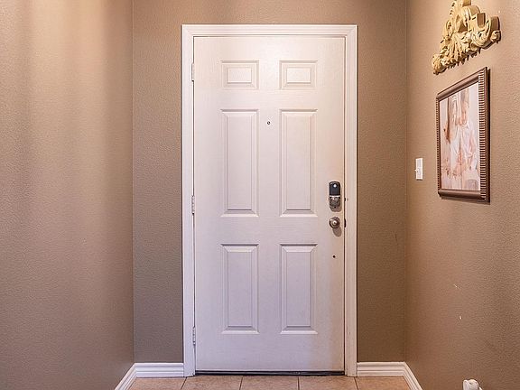 2nd image of 5695 Samantha Ln