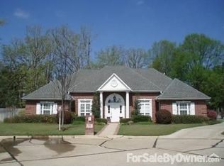 48 Briarwood Cir, Texarkana, TX 75503