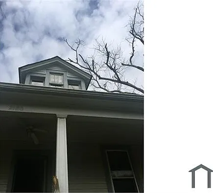 3 bed, $1,358 — Photo 1