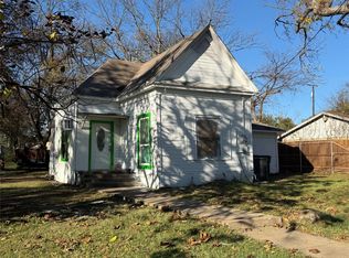 411 W Hester St, Sherman, TX 75090