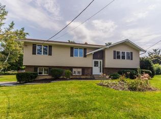 623 W 3rd Ave, Lititz, PA 17543