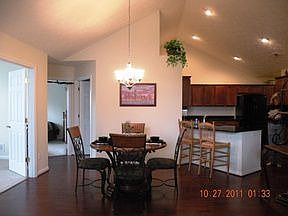 3rd image of 24 Pebble Beach Ln
