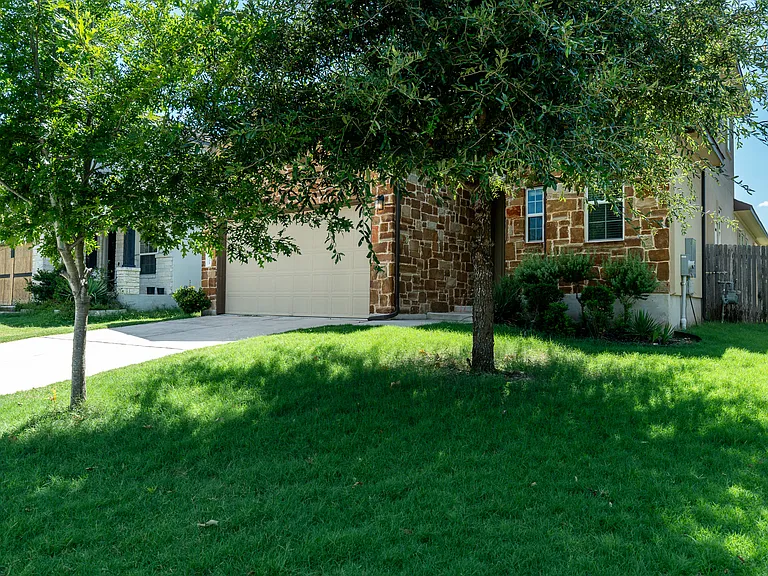 12508 Ondara Dr — Photo 2