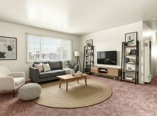 9706 Cherry St APT 4, Oakland, CA 94603
