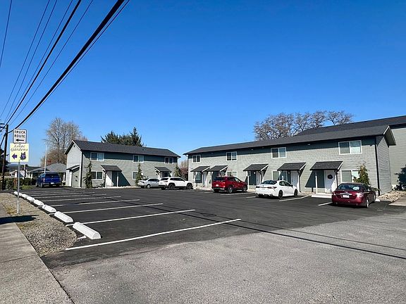 3rd image of 560 Bozarth Ave #A101