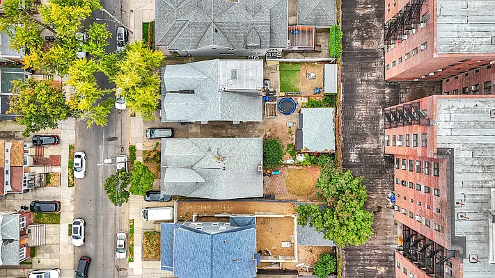 Sold by Mitra Hakimi Realty Group, LLC | media 13