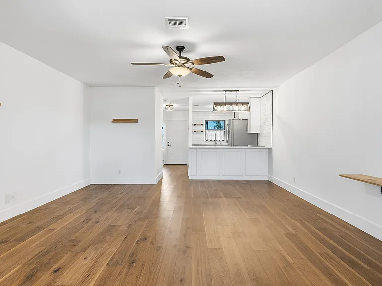 26636 Southern Pines Dr #104 — Photo 7