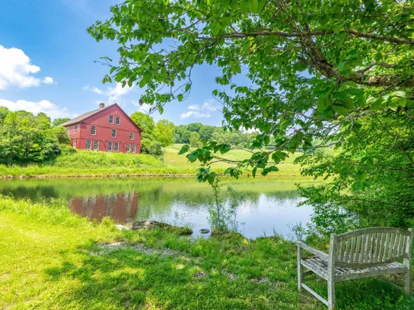 1342 Gilfillan Road, Ryegate, VT 05069