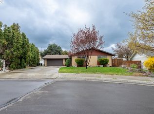 1040 SW 9th Pl, Hermiston, OR 97838