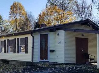 216 Whalesback Rd, Red Hook, NY 12571