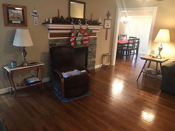 2nd image of 4017 Elwin Dr