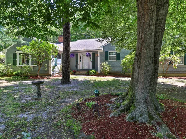 27 Daleys Terrace, Orleans, MA 02653