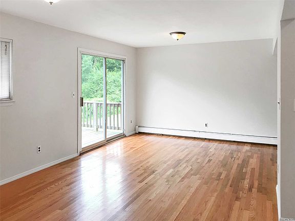 5th image of 29 Cherry St
