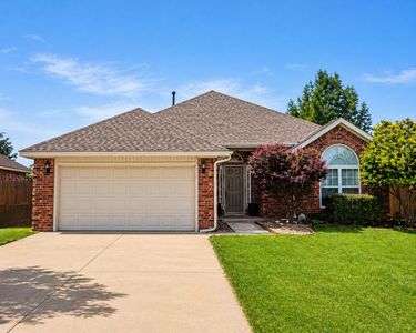 708 E Forest Court Ln, Mustang, OK, 73064