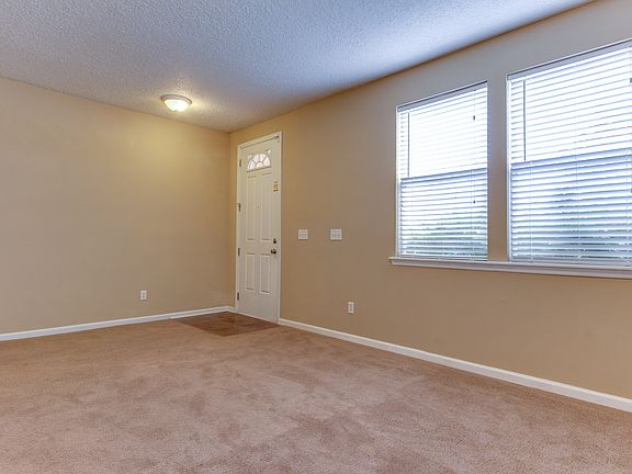 3rd image of 76175 Deerwood Dr
