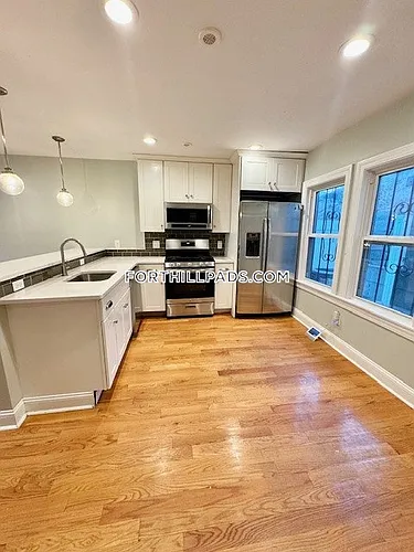 6 Saint James St Photo 1