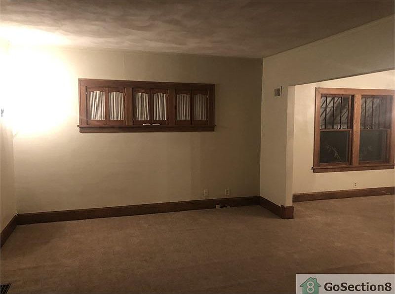 2nd image of 1019 15th St