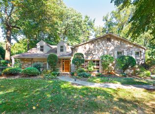 1528 Flat Rock Rd, Penn Valley, PA 19072