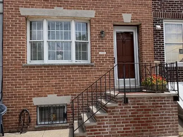 2949 S 17th St, Philadelphia, PA 19145