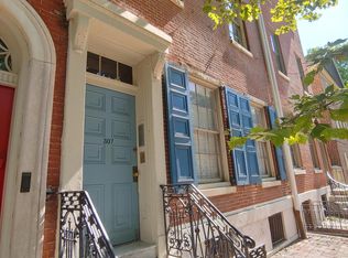 307 Pine St APT 3R, Philadelphia, PA 19106