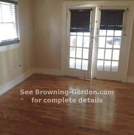 5th image of 2609 Sunset Pl
