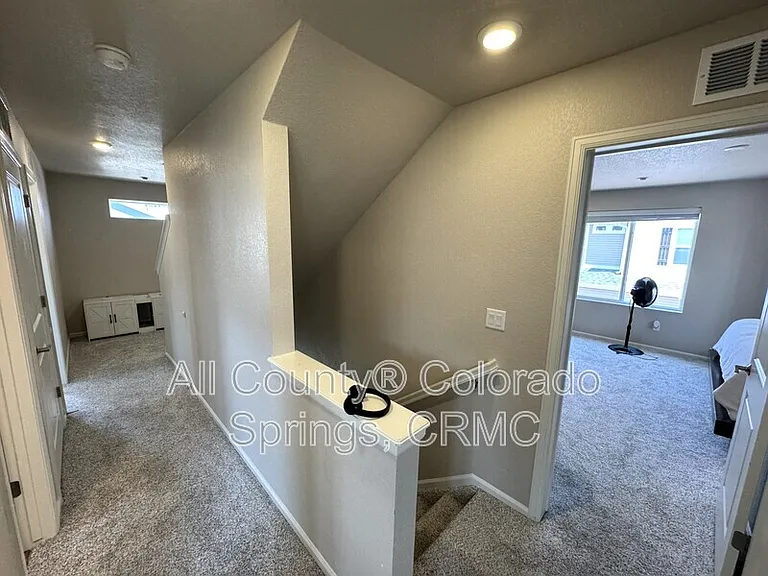 5635 Dakan Loop — Photo 9