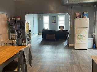 15 Washington St APT 2, Valparaiso, IN 46383