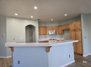 4177 Heirloom Ln, Tracy, CA