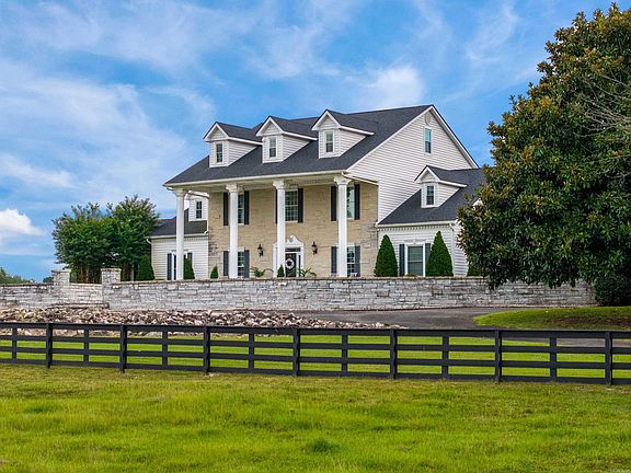 5th image of 6425 Airport Rd