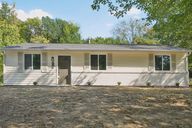 Dandridge Dr-S2509-003.jpg