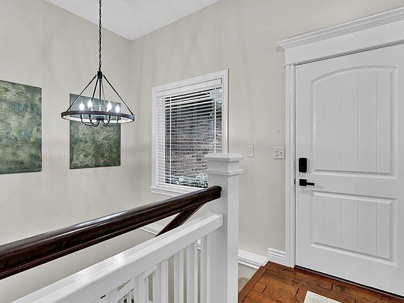 4th image of 13303 E Bellechase St