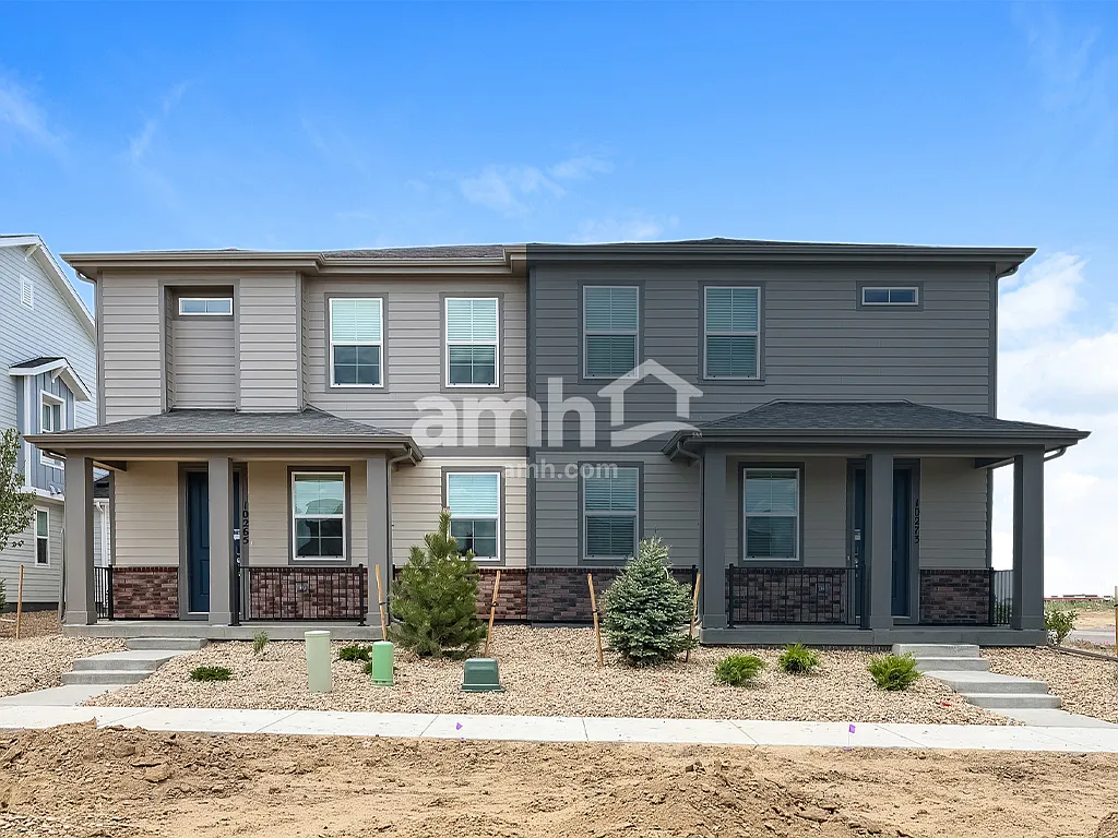 4 bed, 2.5 bath, 2145 sqft, $2,810 — Photo 1